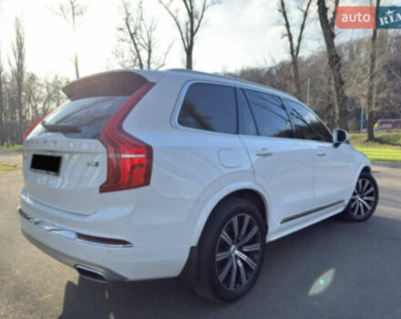 Белый Вольво ХС90, объемом двигателя 1.97 л и пробегом 105 тыс. км за 43500 $, фото 28 на Automoto.ua