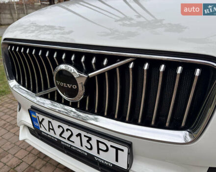 Белый Вольво ХС90, объемом двигателя 2 л и пробегом 145 тыс. км за 38400 $, фото 76 на Automoto.ua