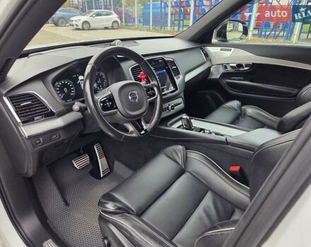 Белый Вольво ХС90, объемом двигателя 1.97 л и пробегом 117 тыс. км за 45500 $, фото 44 на Automoto.ua