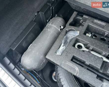 Белый Вольво ХС90, объемом двигателя 1.97 л и пробегом 98 тыс. км за 43500 $, фото 62 на Automoto.ua