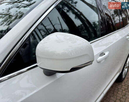 Белый Вольво ХС90, объемом двигателя 2 л и пробегом 145 тыс. км за 38400 $, фото 33 на Automoto.ua