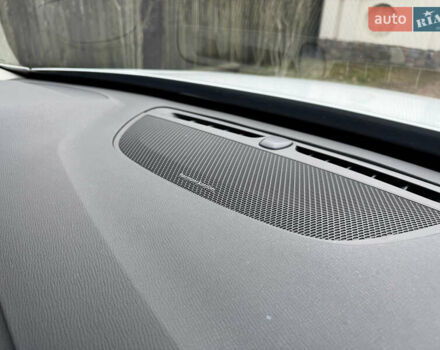 Белый Вольво ХС90, объемом двигателя 2 л и пробегом 145 тыс. км за 38400 $, фото 167 на Automoto.ua