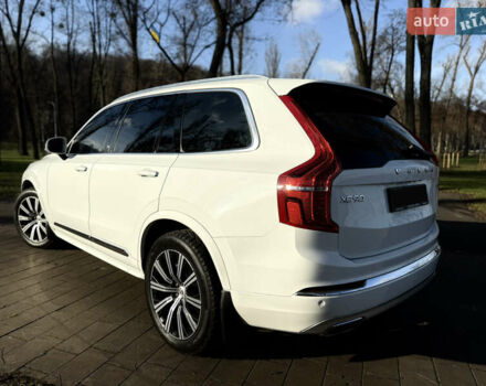 Белый Вольво ХС90, объемом двигателя 1.97 л и пробегом 105 тыс. км за 43500 $, фото 4 на Automoto.ua