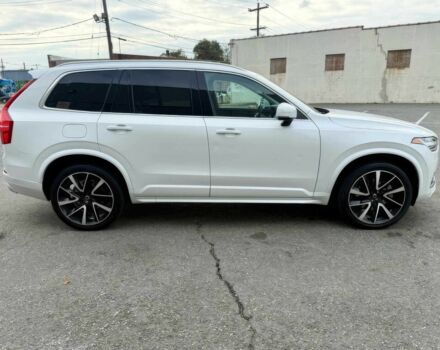 Белый Вольво ХС90, объемом двигателя 2 л и пробегом 32 тыс. км за 14000 $, фото 4 на Automoto.ua