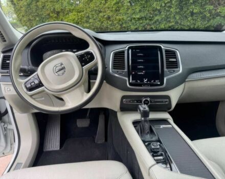 Белый Вольво ХС90, объемом двигателя 2 л и пробегом 35 тыс. км за 18000 $, фото 8 на Automoto.ua