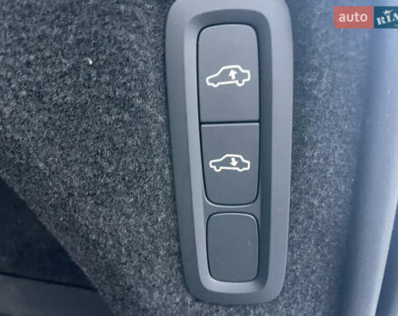 Белый Вольво ХС90, объемом двигателя 1.97 л и пробегом 98 тыс. км за 43500 $, фото 65 на Automoto.ua