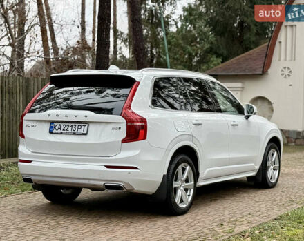 Белый Вольво ХС90, объемом двигателя 2 л и пробегом 145 тыс. км за 38400 $, фото 3 на Automoto.ua