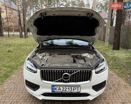 Белый Вольво ХС90, объемом двигателя 2 л и пробегом 145 тыс. км за 38400 $, фото 173 на Automoto.ua