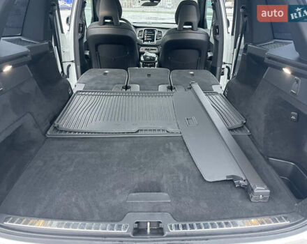 Белый Вольво ХС90, объемом двигателя 1.97 л и пробегом 98 тыс. км за 43500 $, фото 60 на Automoto.ua