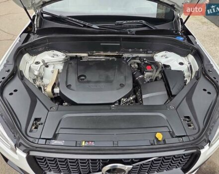 Белый Вольво ХС90, объемом двигателя 1.97 л и пробегом 117 тыс. км за 45500 $, фото 13 на Automoto.ua