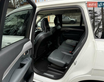 Белый Вольво ХС90, объемом двигателя 2 л и пробегом 145 тыс. км за 38400 $, фото 116 на Automoto.ua