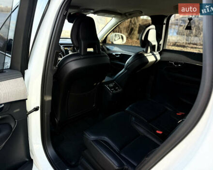 Белый Вольво ХС90, объемом двигателя 1.97 л и пробегом 105 тыс. км за 43500 $, фото 63 на Automoto.ua