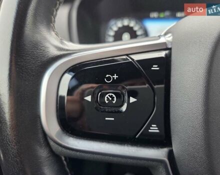 Белый Вольво ХС90, объемом двигателя 1.97 л и пробегом 117 тыс. км за 45500 $, фото 55 на Automoto.ua