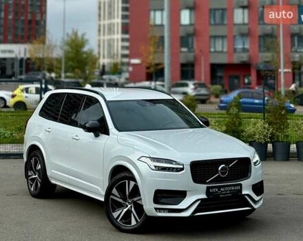 Вольво ХС90 2021 в Киеве на Automoto.ua Белый Вольво ХС90, объемом двигателя 2 л и пробегом 57 тыс. км за 45500 $, фото 1 на Automoto.ua