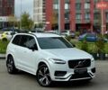 Вольво ХС90 2021 в Киеве на Automoto.ua Белый Вольво ХС90, объемом двигателя 2 л и пробегом 57 тыс. км за 45500 $, фото 1 на Automoto.ua