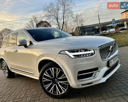 Белый Вольво ХС90, объемом двигателя 1.97 л и пробегом 85 тыс. км за 47800 $, фото 1 на Automoto.ua