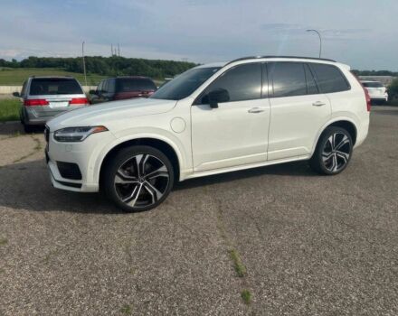 Белый Вольво ХС90, объемом двигателя 2 л и пробегом 15 тыс. км за 14000 $, фото 2 на Automoto.ua