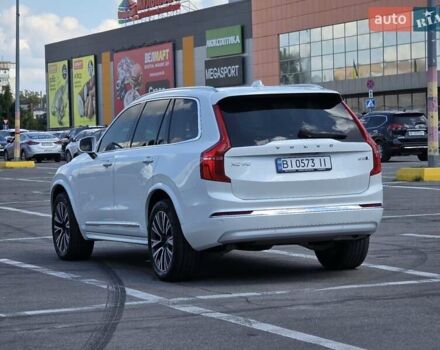 Белый Вольво ХС90, объемом двигателя 2 л и пробегом 48 тыс. км за 61000 $, фото 5 на Automoto.ua