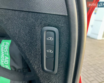 Белый Вольво ХС90, объемом двигателя 1.97 л и пробегом 85 тыс. км за 47800 $, фото 80 на Automoto.ua