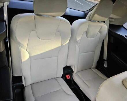 Вольво ХС90 2021 у Дніпро (Дніпропетровську) на Automoto.ua Білий Вольво ХС90, об'ємом двигуна 2 л та пробігом 25 тис. км за 26700 $, фото 12 на Automoto.ua