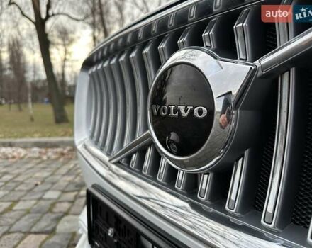 Белый Вольво ХС90, объемом двигателя 2 л и пробегом 142 тыс. км за 42888 $, фото 63 на Automoto.ua