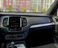 Вольво ХС90 2021 в Киеве на Automoto.ua Белый Вольво ХС90, объемом двигателя 2 л и пробегом 57 тыс. км за 45500 $, фото 18 на Automoto.ua