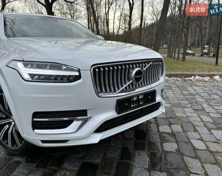 Белый Вольво ХС90, объемом двигателя 2 л и пробегом 142 тыс. км за 42888 $, фото 84 на Automoto.ua