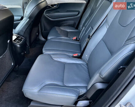 Белый Вольво ХС90, объемом двигателя 1.97 л и пробегом 85 тыс. км за 47800 $, фото 45 на Automoto.ua