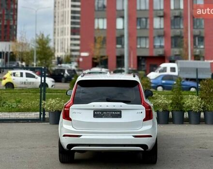 Вольво ХС90 2021 в Киеве на Automoto.ua Белый Вольво ХС90, объемом двигателя 2 л и пробегом 57 тыс. км за 45500 $, фото 13 на Automoto.ua