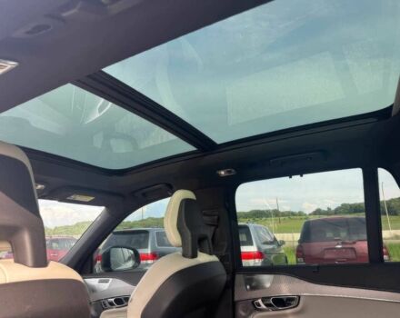 Белый Вольво ХС90, объемом двигателя 2 л и пробегом 15 тыс. км за 14000 $, фото 12 на Automoto.ua