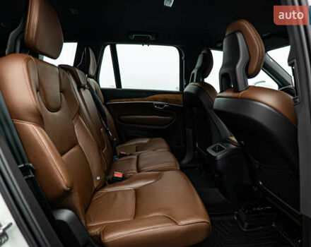 Белый Вольво ХС90, объемом двигателя 2 л и пробегом 111 тыс. км за 47030 $, фото 23 на Automoto.ua