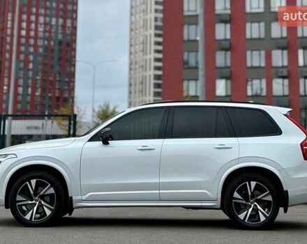 Вольво ХС90 2021 в Киеве на Automoto.ua Белый Вольво ХС90, объемом двигателя 2 л и пробегом 57 тыс. км за 45500 $, фото 7 на Automoto.ua