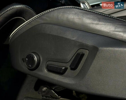 Вольво ХС90 2021 в Киеве на Automoto.ua Белый Вольво ХС90, объемом двигателя 2 л и пробегом 57 тыс. км за 45500 $, фото 18 на Automoto.ua