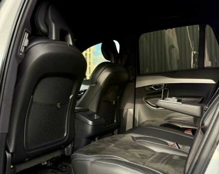 Вольво ХС90 2021 в Киеве на Automoto.ua Белый Вольво ХС90, объемом двигателя 2 л и пробегом 57 тыс. км за 45500 $, фото 14 на Automoto.ua