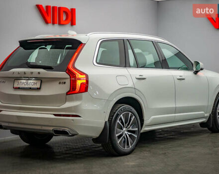 Белый Вольво ХС90, объемом двигателя 2 л и пробегом 111 тыс. км за 47030 $, фото 1 на Automoto.ua