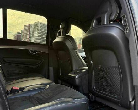 Вольво ХС90 2021 в Киеве на Automoto.ua Белый Вольво ХС90, объемом двигателя 2 л и пробегом 57 тыс. км за 45500 $, фото 17 на Automoto.ua