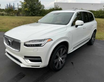 Белый Вольво ХС90, объемом двигателя 2 л и пробегом 30 тыс. км за 12300 $, фото 2 на Automoto.ua