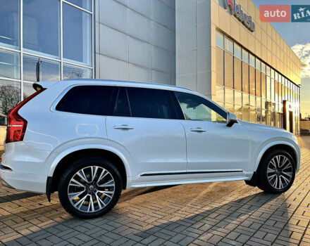 Белый Вольво ХС90, объемом двигателя 1.97 л и пробегом 85 тыс. км за 47800 $, фото 12 на Automoto.ua