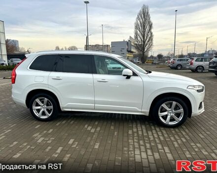 Белый Вольво ХС90, объемом двигателя 20 л и пробегом 130 тыс. км за 45976 $, фото 6 на Automoto.ua