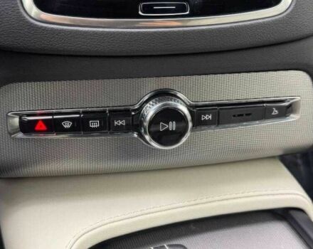 Белый Вольво ХС90, объемом двигателя 2 л и пробегом 54 тыс. км за 29900 $, фото 15 на Automoto.ua