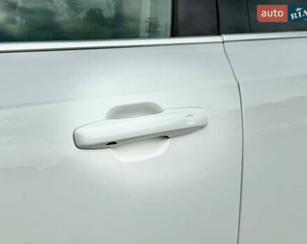 Белый Вольво ХС90, объемом двигателя 1.97 л и пробегом 9 тыс. км за 53999 $, фото 63 на Automoto.ua