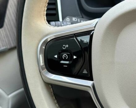 Білий Вольво ХС90, об'ємом двигуна 2 л та пробігом 19 тис. км за 18700 $, фото 9 на Automoto.ua