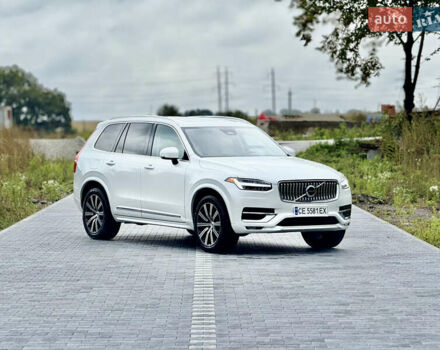 Белый Вольво ХС90, объемом двигателя 1.97 л и пробегом 9 тыс. км за 53999 $, фото 1 на Automoto.ua