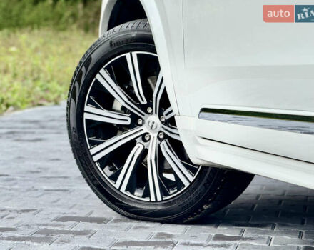 Белый Вольво ХС90, объемом двигателя 1.97 л и пробегом 9 тыс. км за 53999 $, фото 48 на Automoto.ua