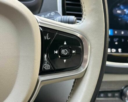 Білий Вольво ХС90, об'ємом двигуна 2 л та пробігом 19 тис. км за 18700 $, фото 10 на Automoto.ua