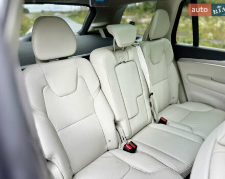 Белый Вольво ХС90, объемом двигателя 1.97 л и пробегом 9 тыс. км за 53999 $, фото 86 на Automoto.ua