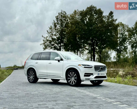 Белый Вольво ХС90, объемом двигателя 1.97 л и пробегом 9 тыс. км за 53999 $, фото 5 на Automoto.ua