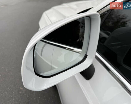 Белый Вольво ХС90, объемом двигателя 1.97 л и пробегом 81 тыс. км за 54500 $, фото 11 на Automoto.ua