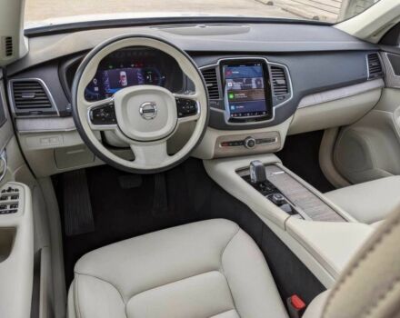 Білий Вольво ХС90, об'ємом двигуна 2 л та пробігом 27 тис. км за 19000 $, фото 5 на Automoto.ua