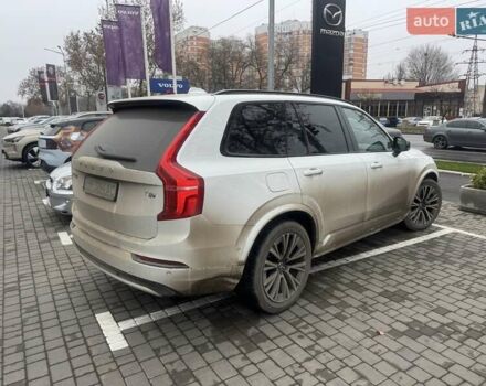 Белый Вольво ХС90, объемом двигателя 1.97 л и пробегом 65 тыс. км за 69000 $, фото 2 на Automoto.ua